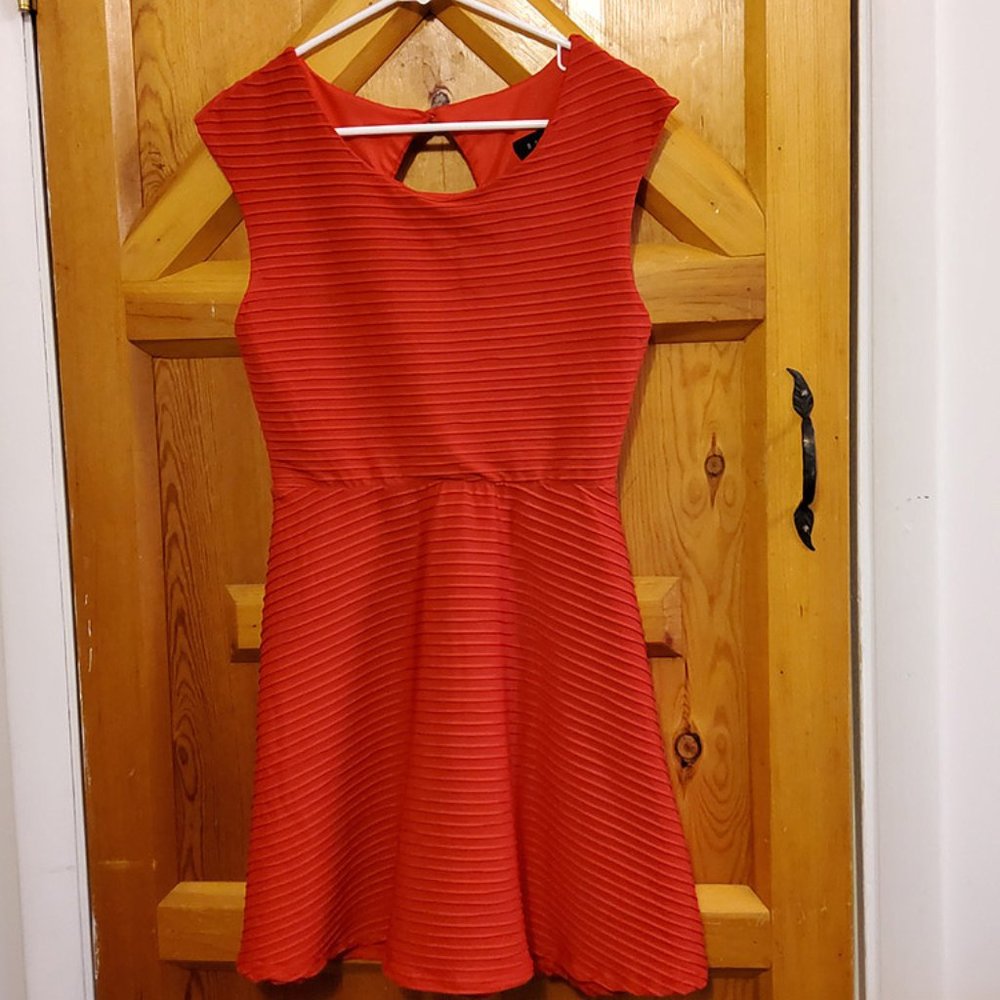 B Smart Sleeveless Baby Doll Red Dress
